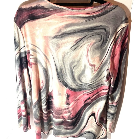 N Touch Marble Swirl Top with shades of Pink, Cream, and Gray. Size Med. NWT - Picture 2 of 12